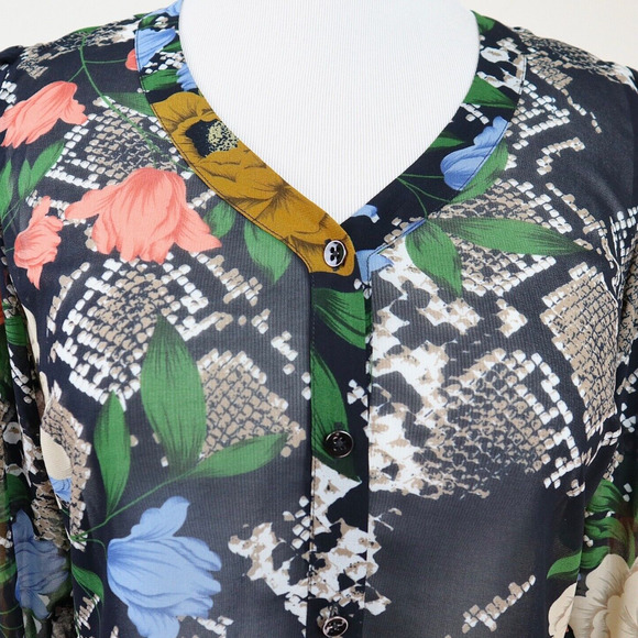 Cabi Size M Snake Charmer Blouse Semi Sheer Black Multi 3762 - Picture 8 of 12